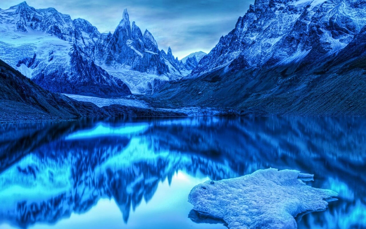 Горное озеро обои