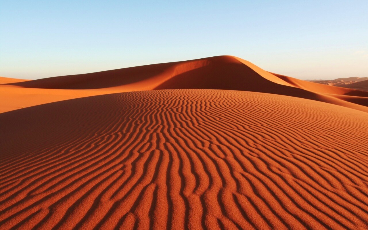 Красные барханы пустыни обои
