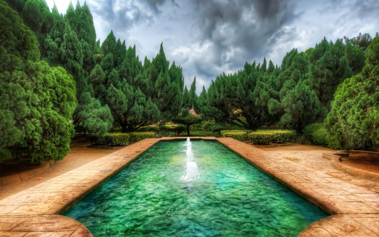 Фонтан в заповеднике обои