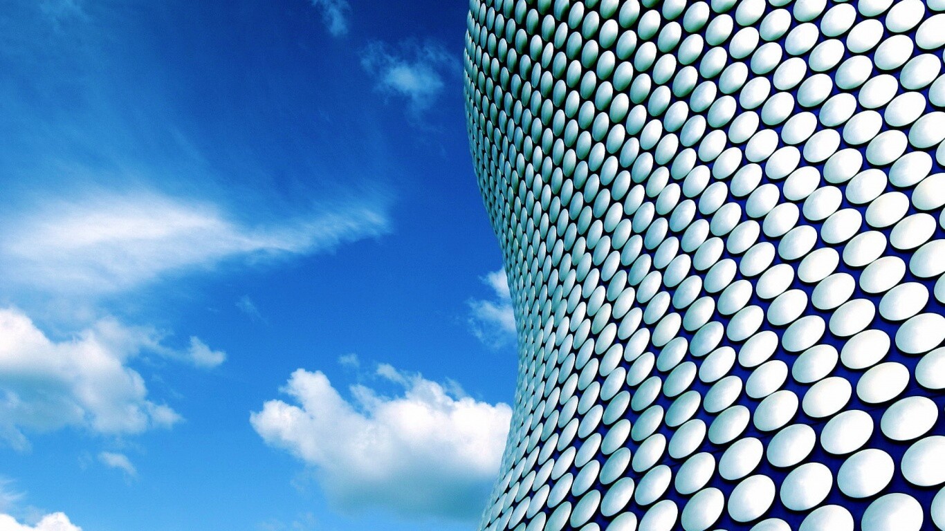 Стена из белых кругов обои