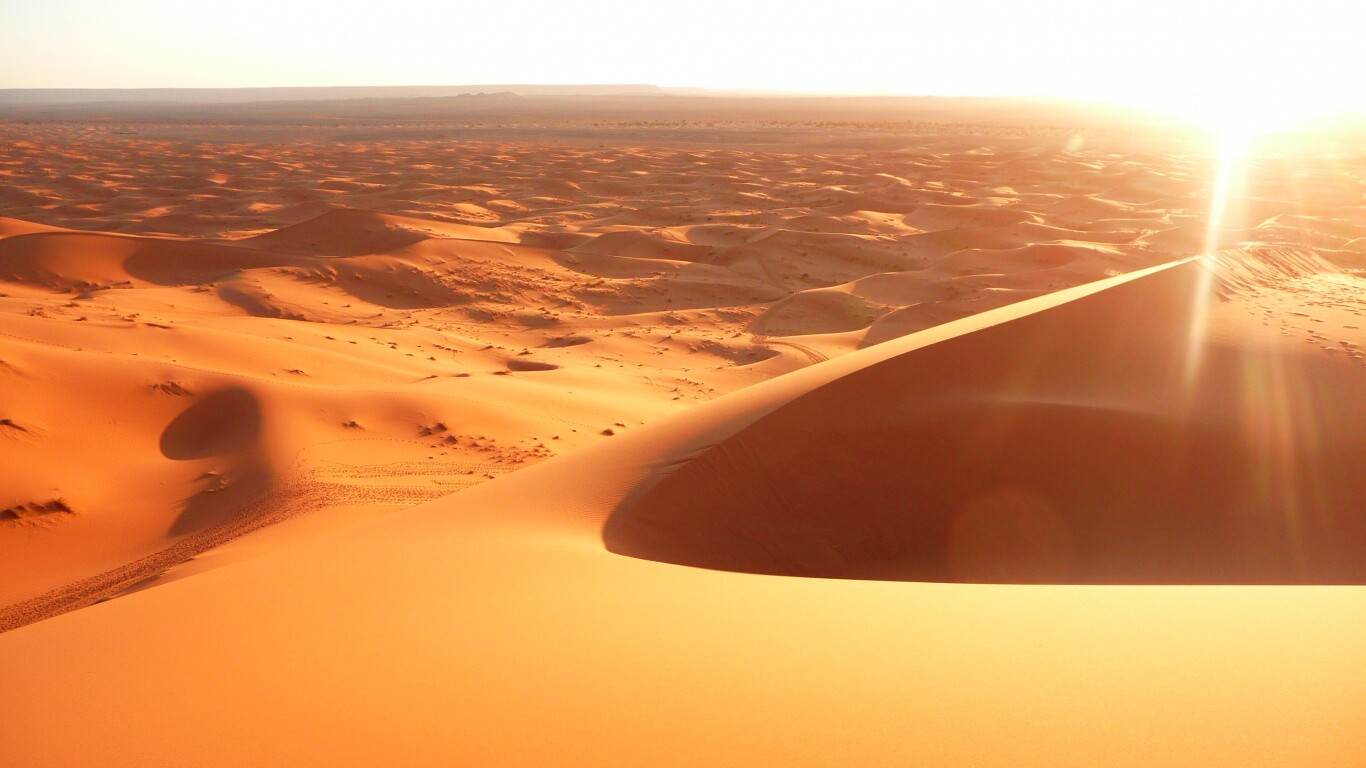 Солнечная пустыня обои