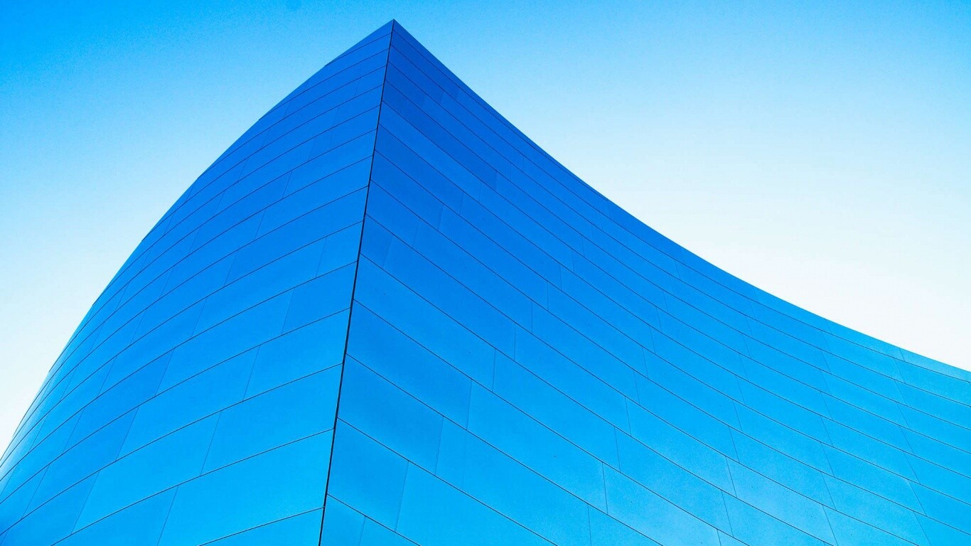 Угол небоскреба обои