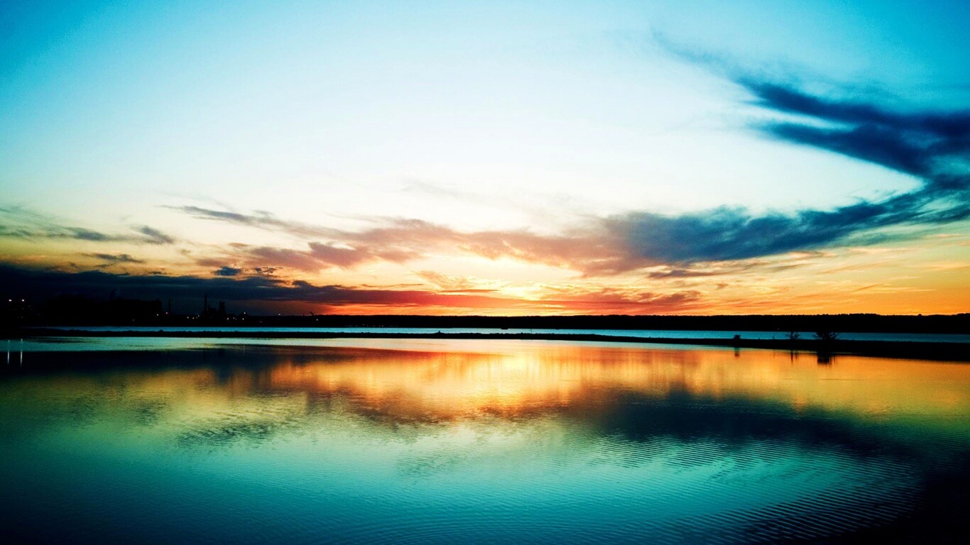 Закат над озером обои