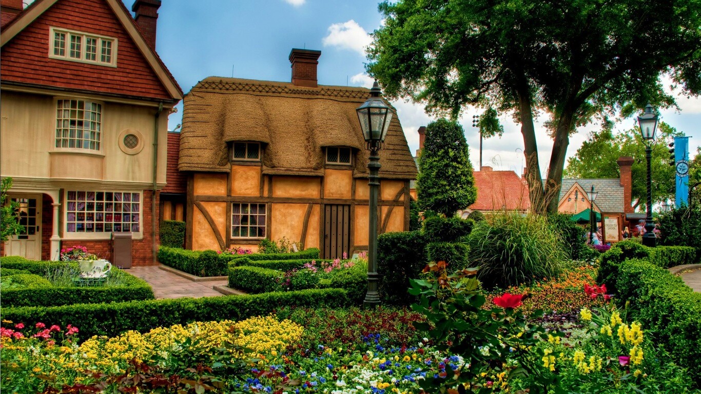 Провинциальный городок обои