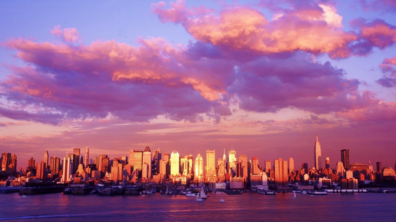 Панорама города на закате обои