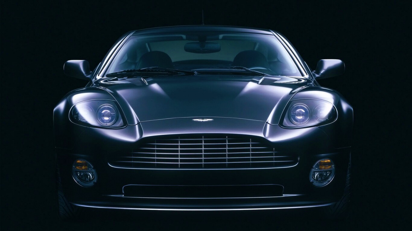 Aston Martin Vanqish обои