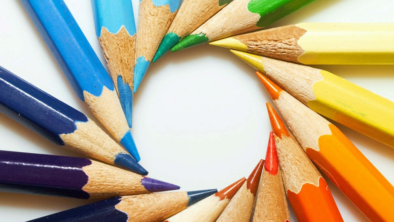 Радуга в карандашах обои