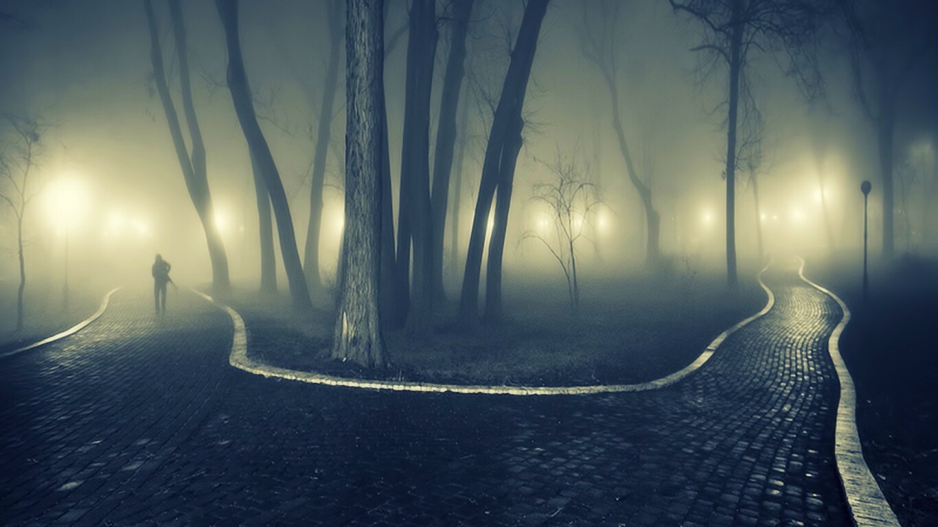 Пустынный лабиринт парковых дорожек обои