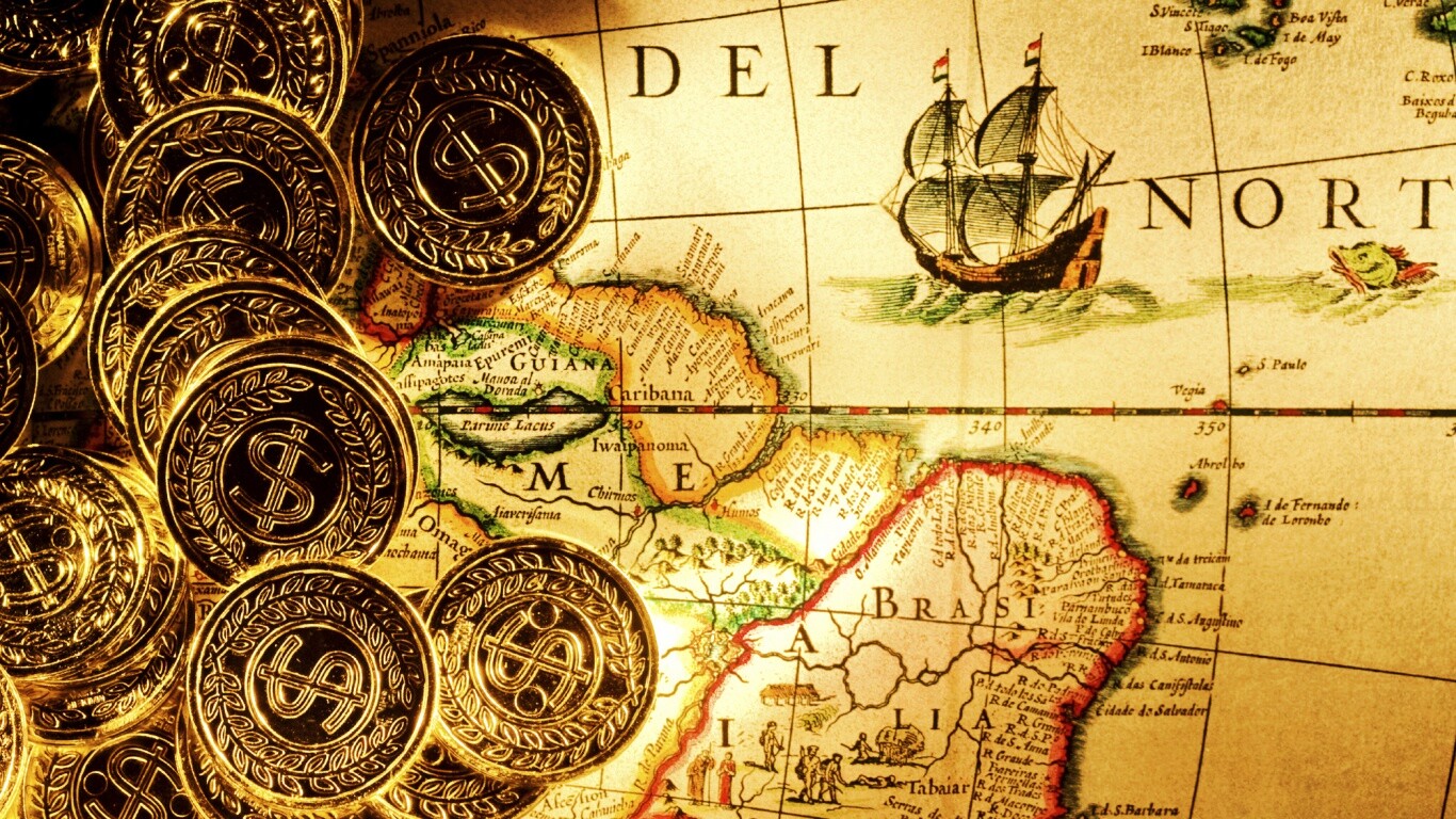 Деньги и карта сокровищ обои