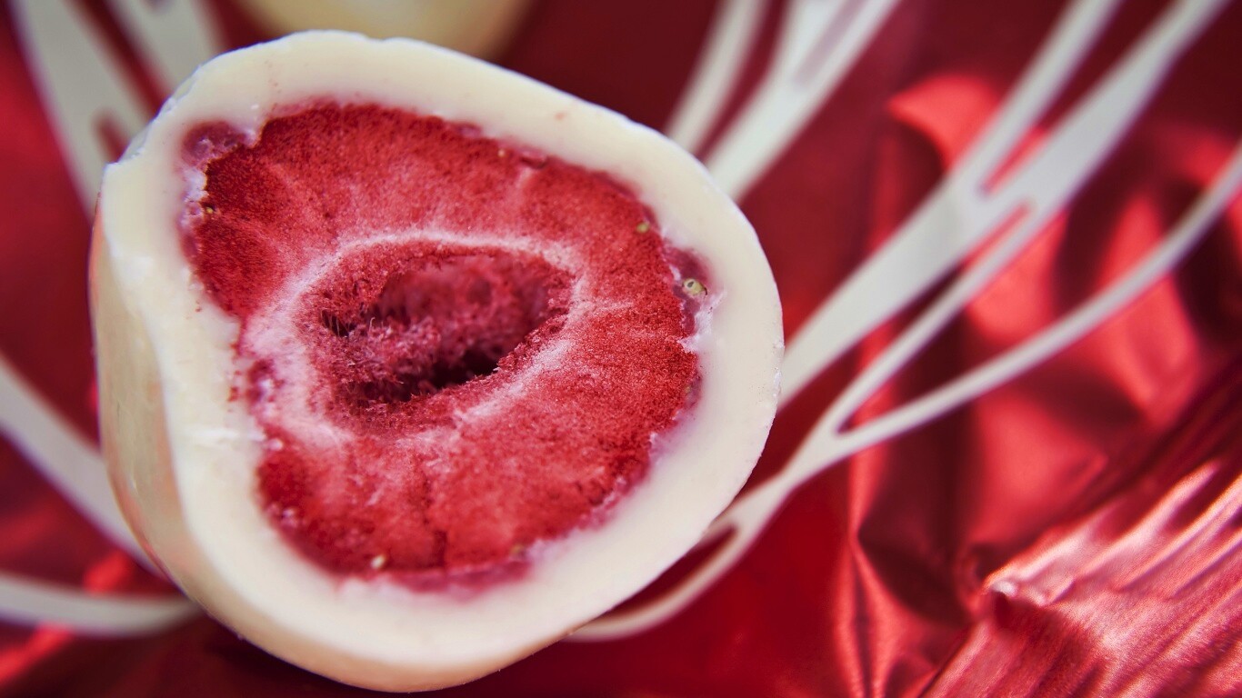 Клубника в белом шоколаде обои