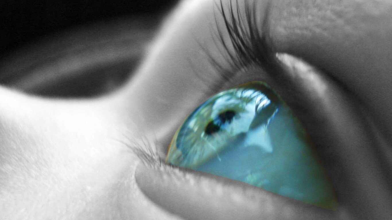 Ясный взгляд младенца обои