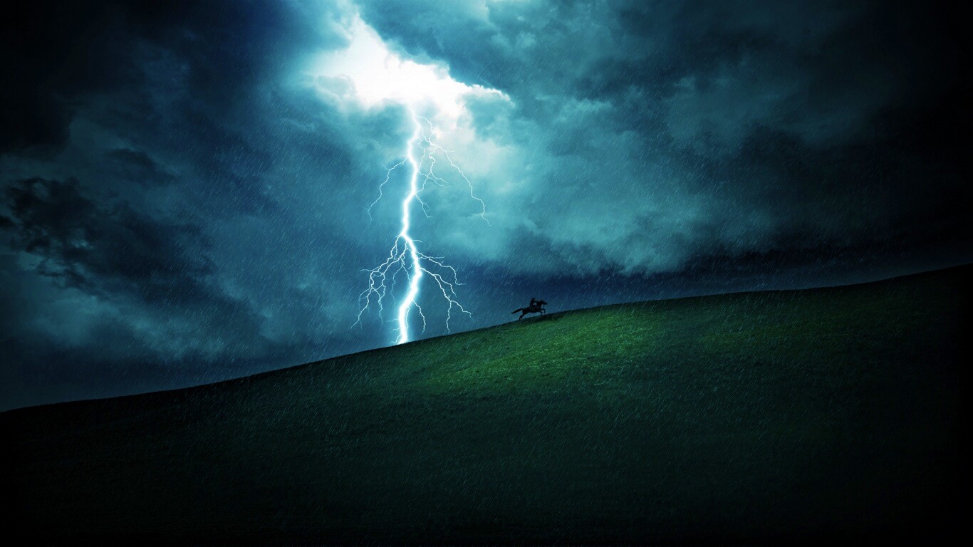 Всадник в буре обои