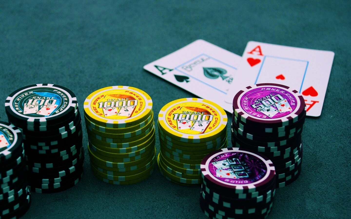 Атрибутика казино обои