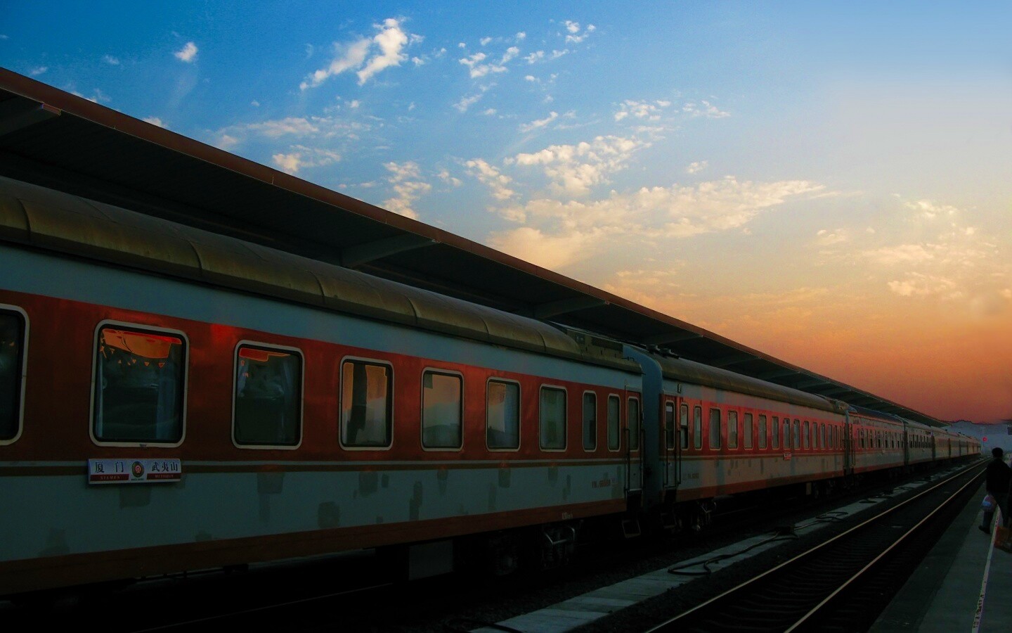 Пассажирский состав обои