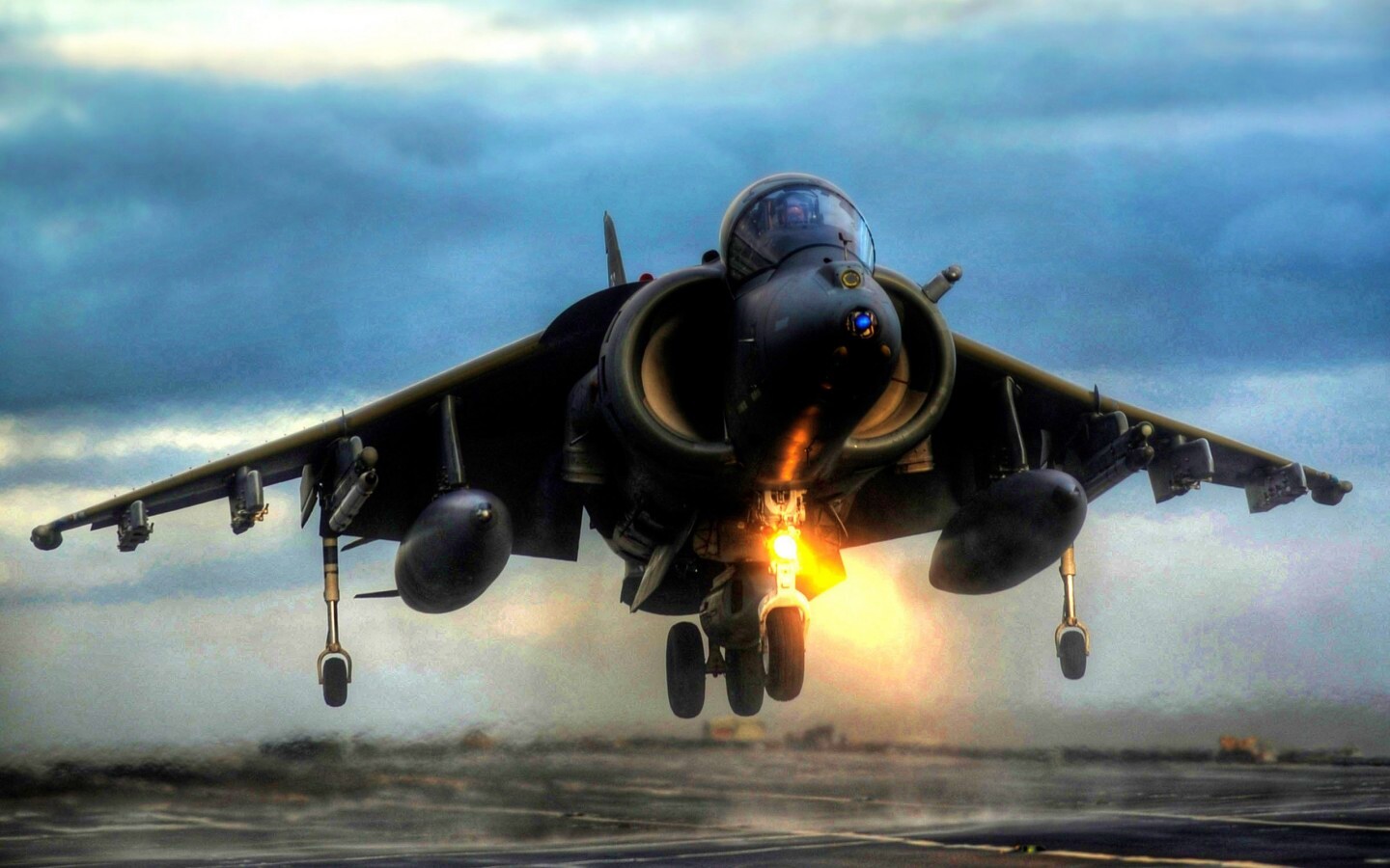 Истребитель на взлете обои