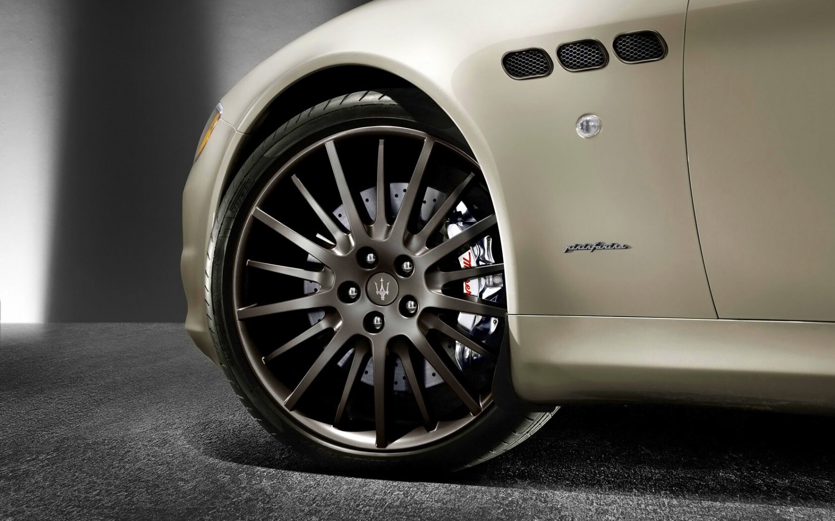 Рендер Maserati Quattropotre обои