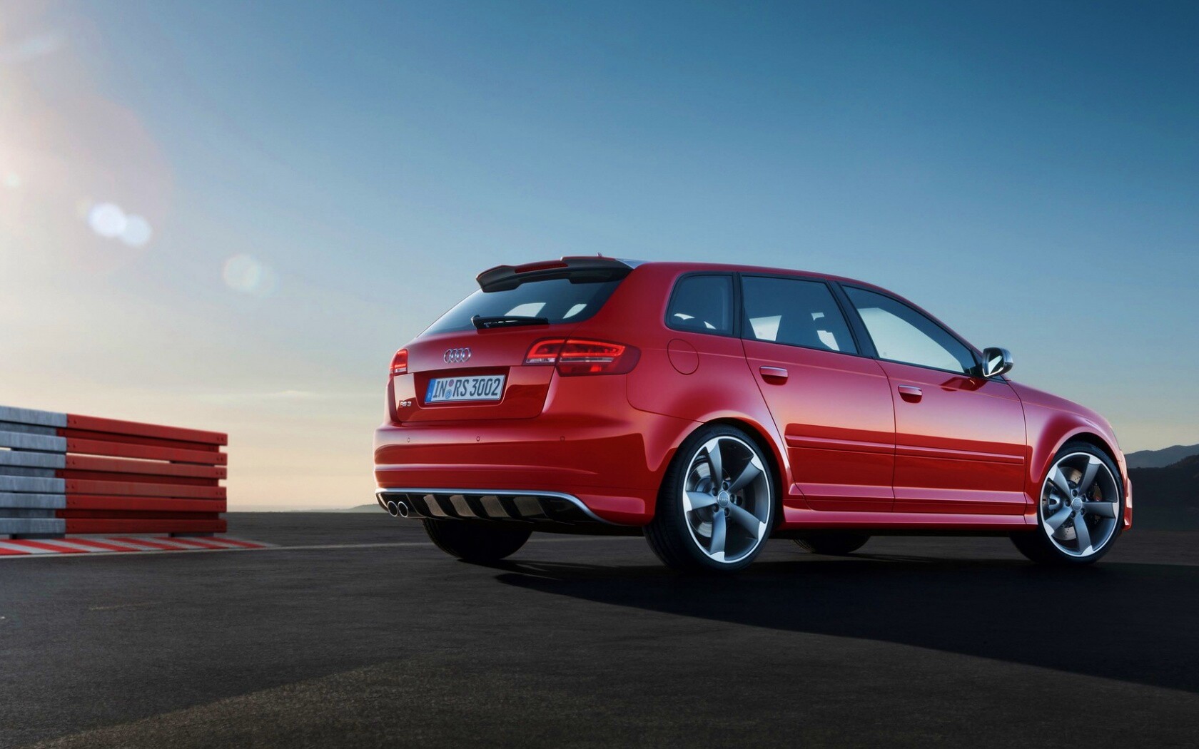 Официальный обои Audi RS3 обои