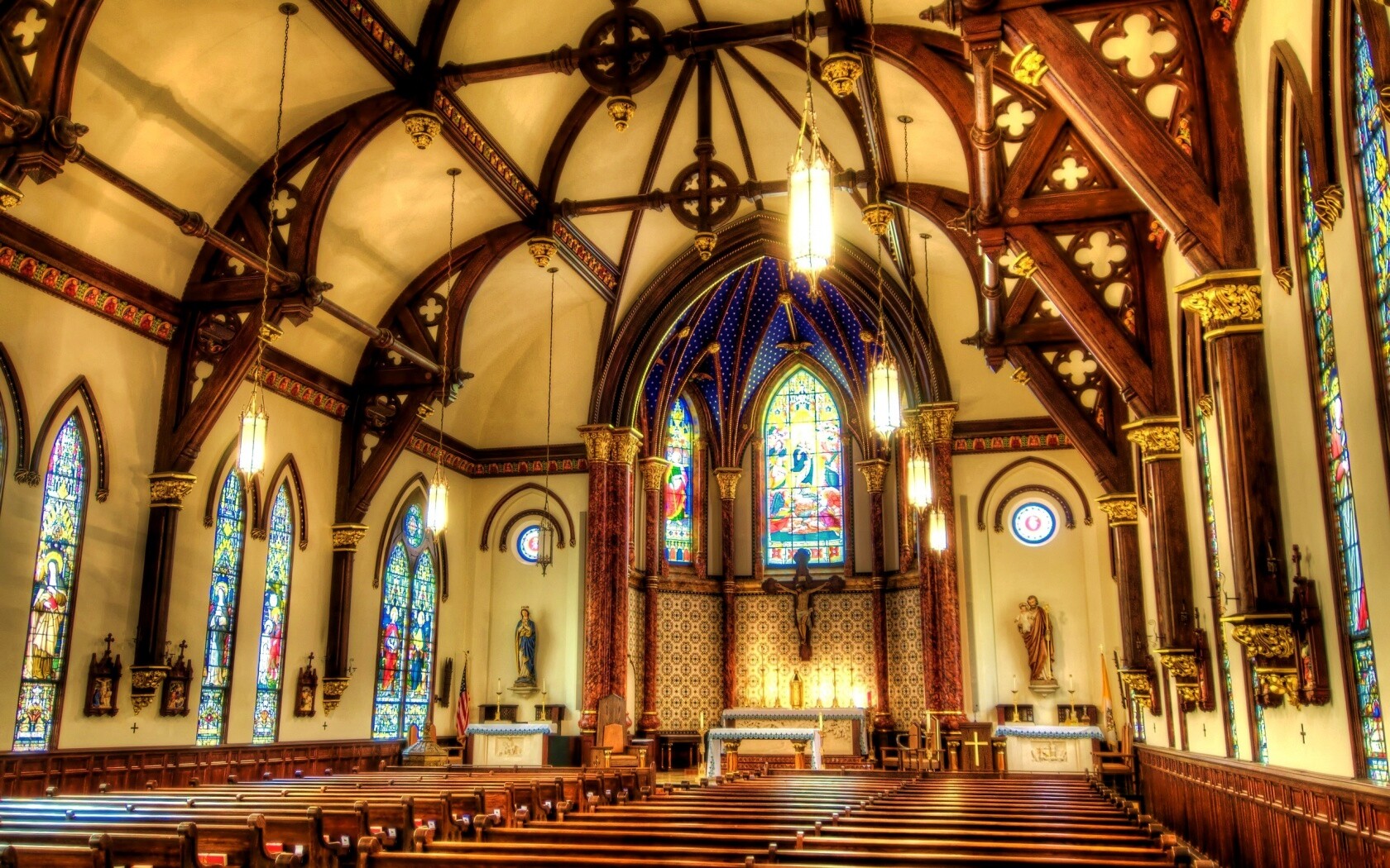 Внутреннее убранство собора обои