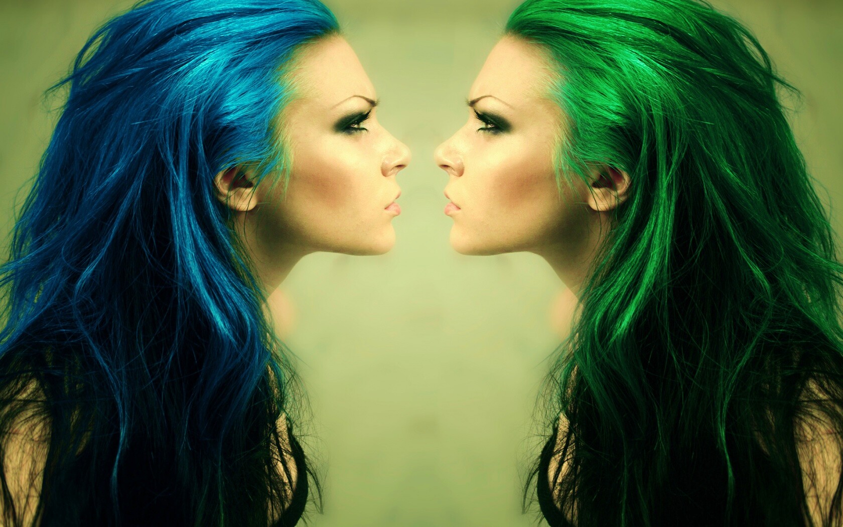 Противостояние цвета обои