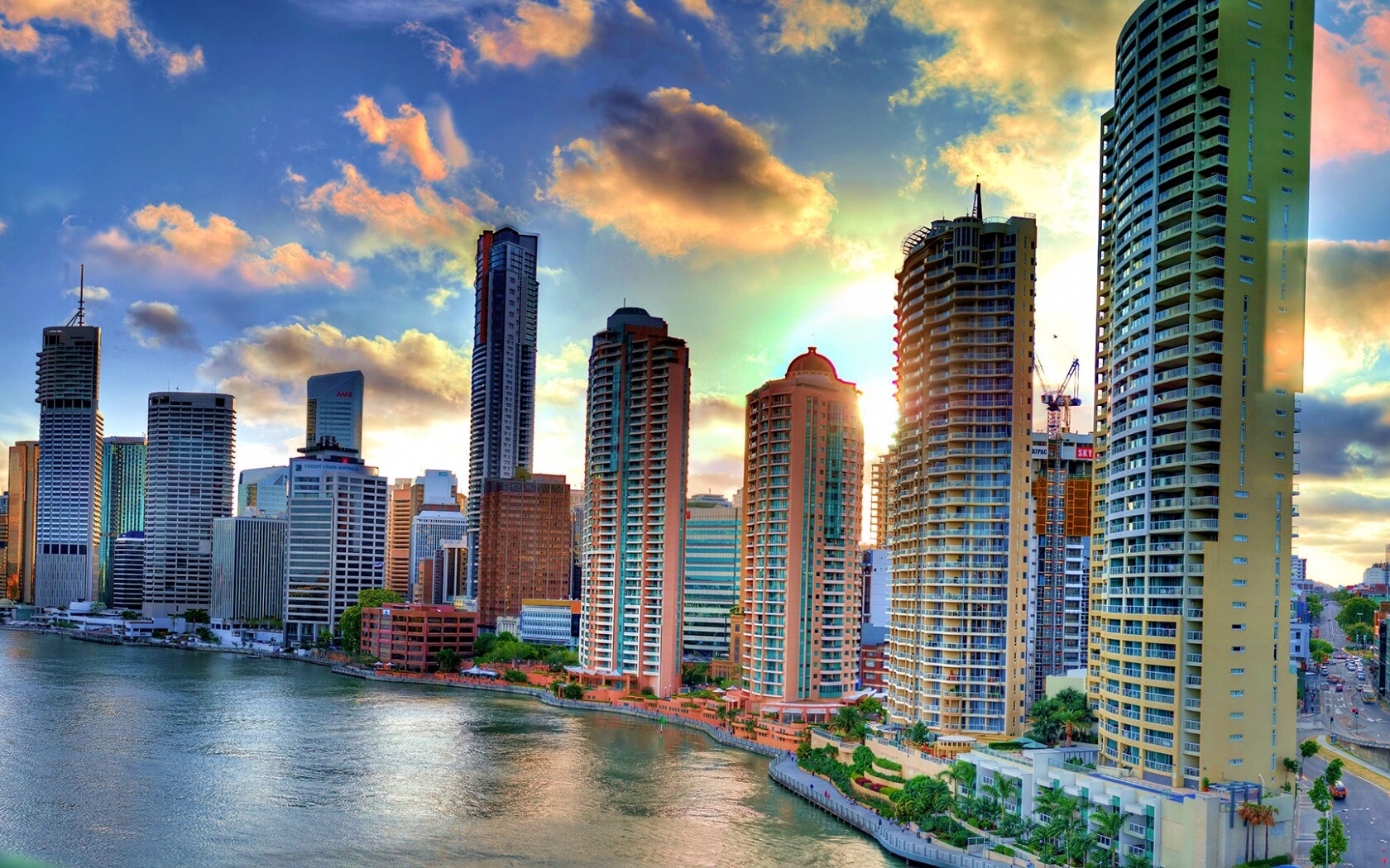 Город на берегу обои