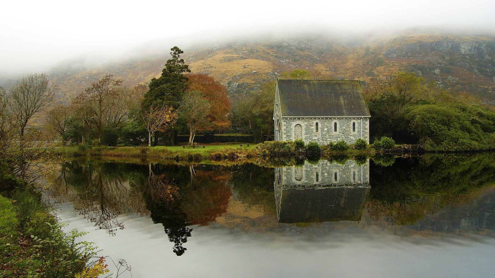 Живописный дом обои