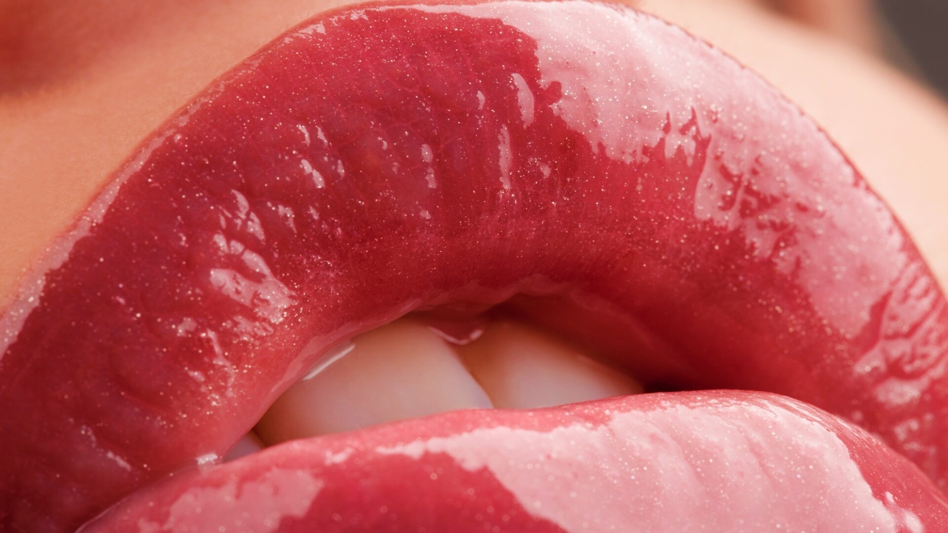 Губы с блеском обои