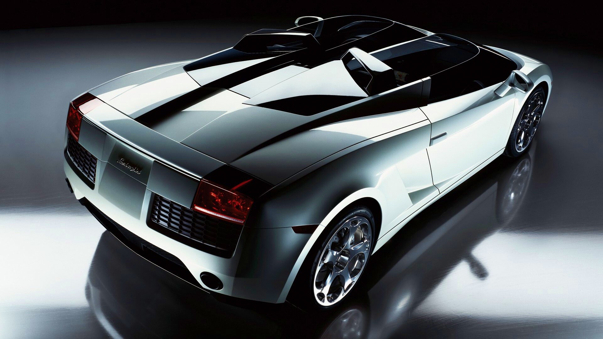 Светло-Серый Lamborghini (Сзади) обои