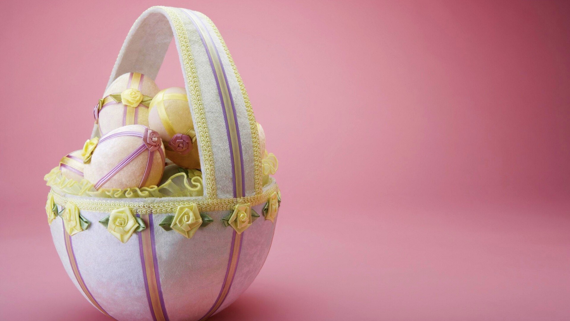 Пасхальная корзиночка обои