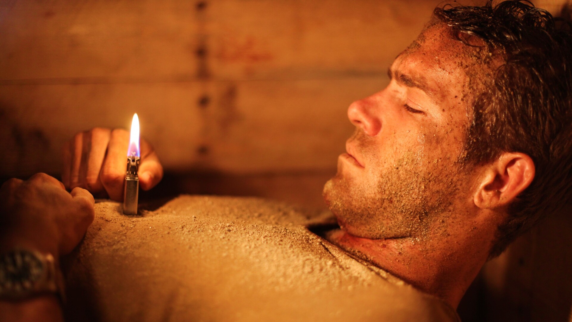 Кадр из фильма Погребенный заживо  обои