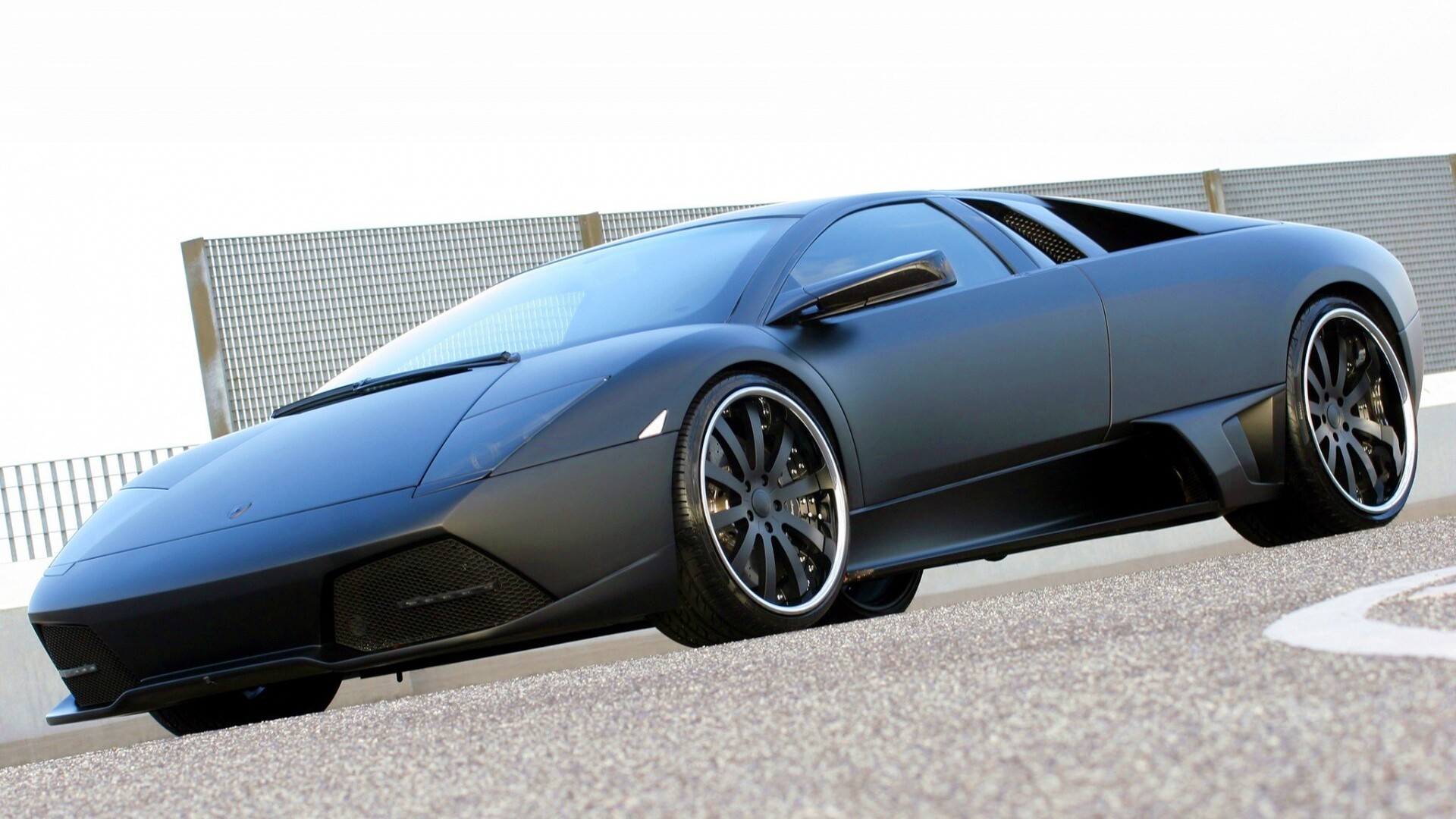 Lamborghini Reventon черного цвета обои