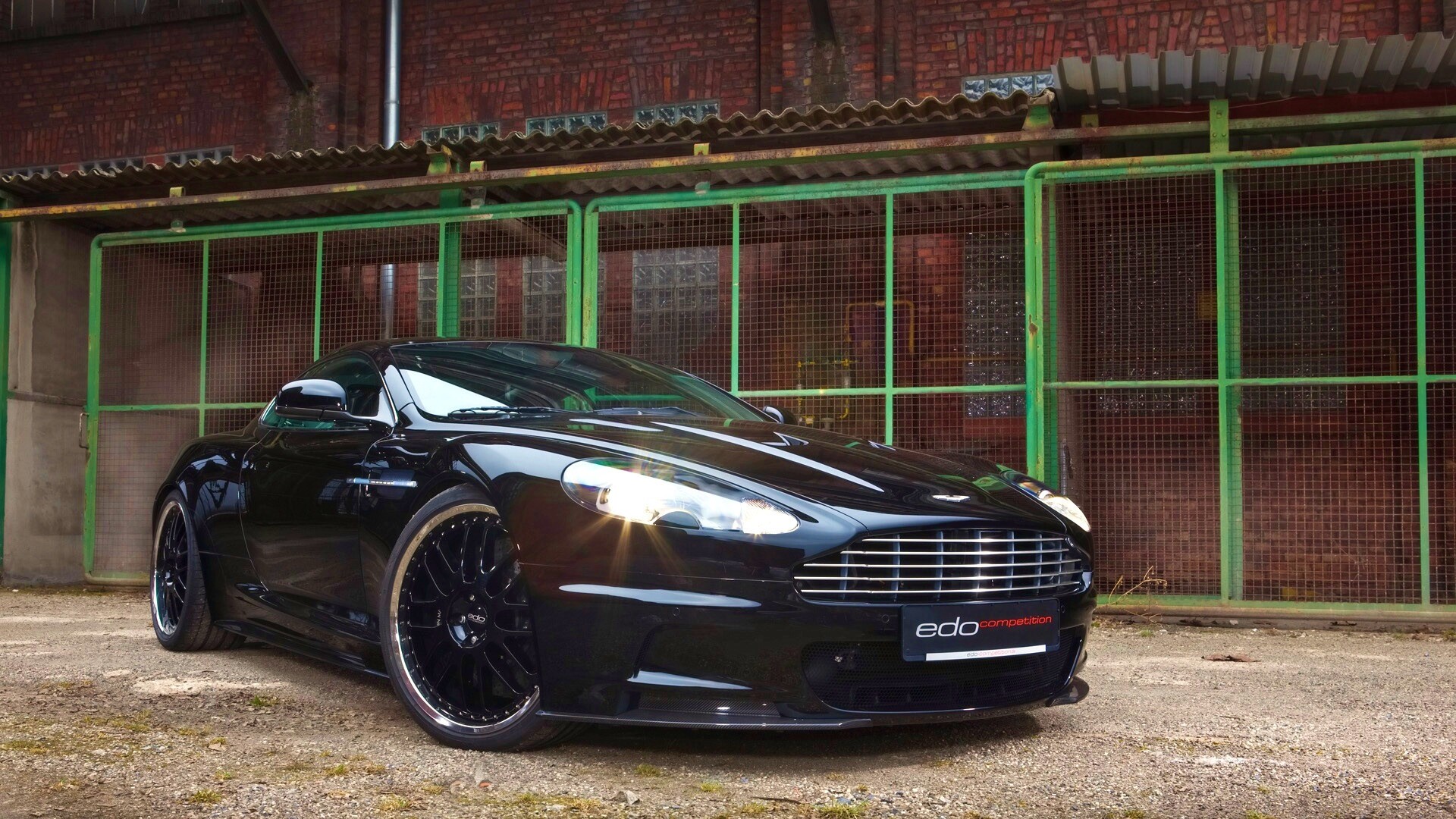 Aston Martin обои