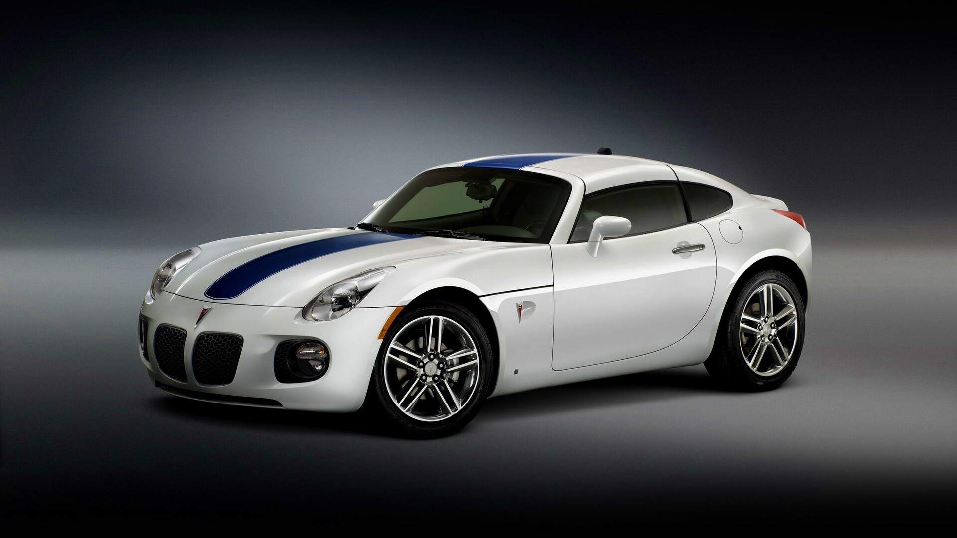 Белое авто обои