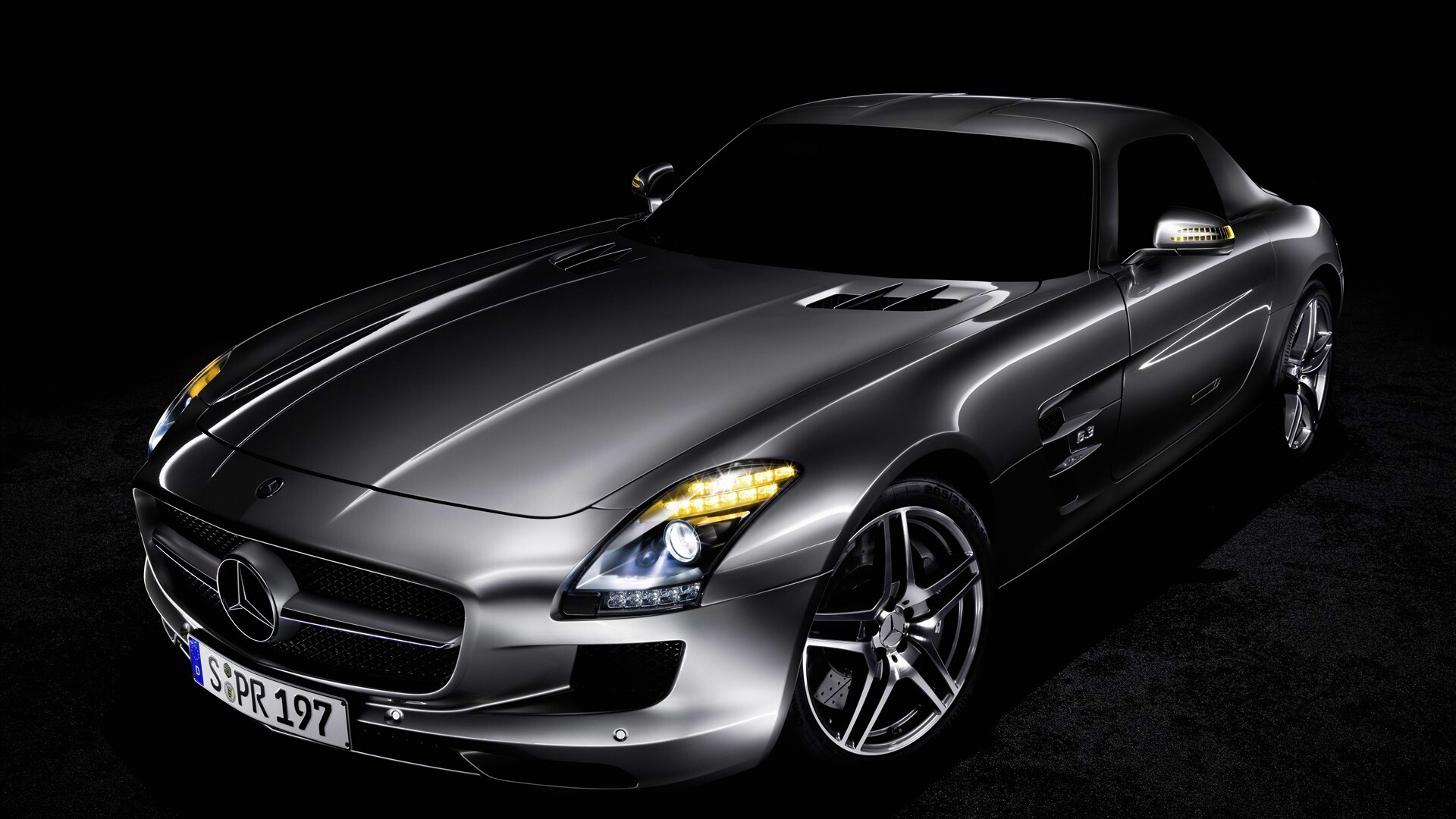 Mercedes SLS обои