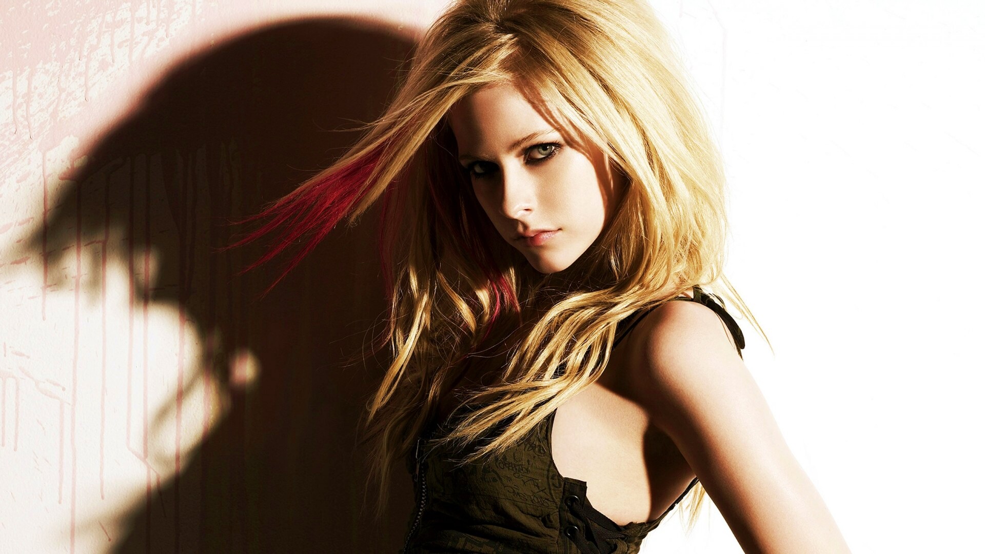 Аврил Лавин обои