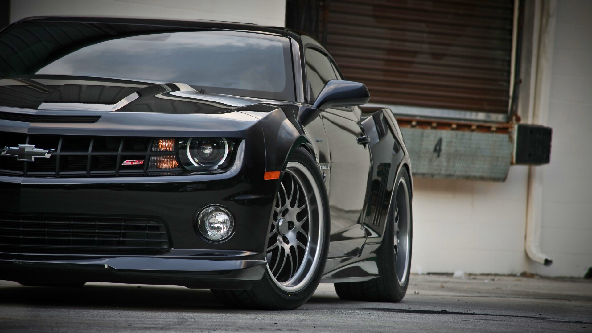 Черный шевроле обои