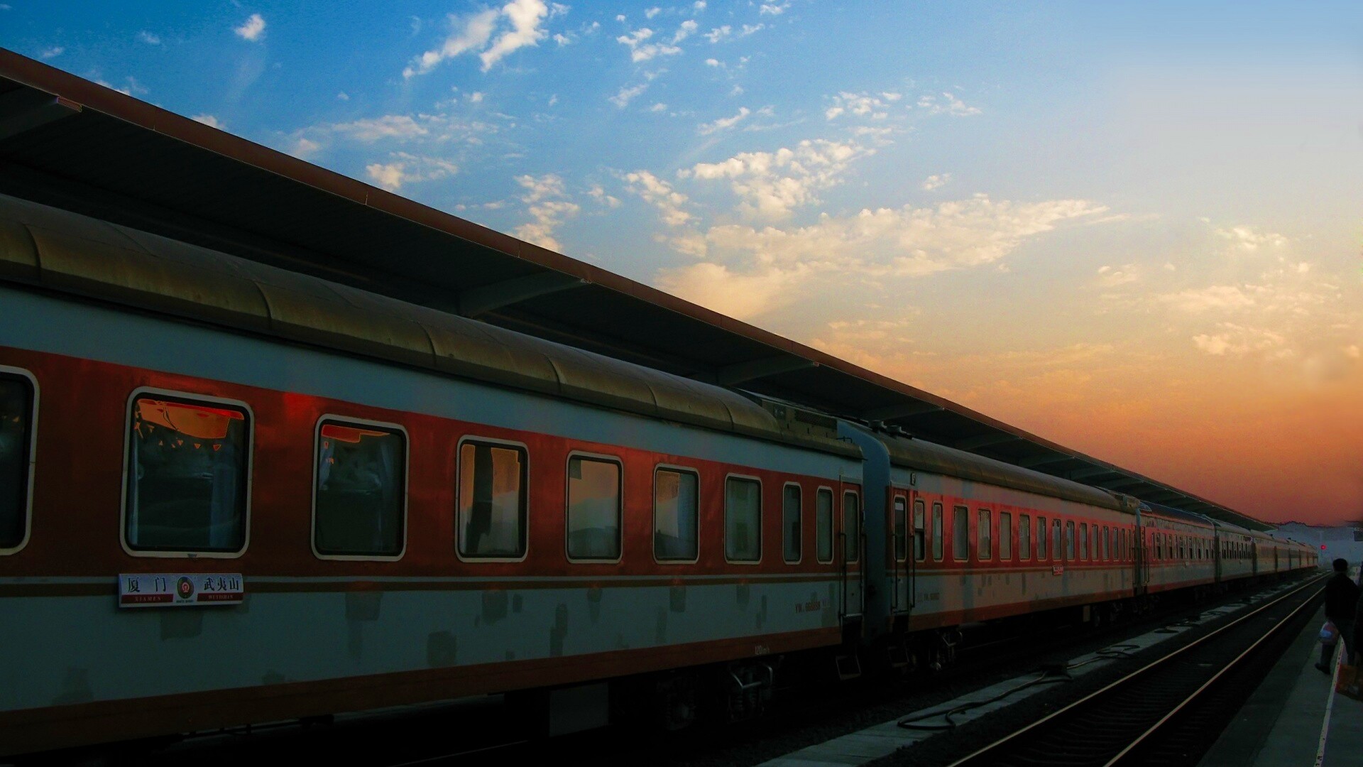 Пассажирский состав обои