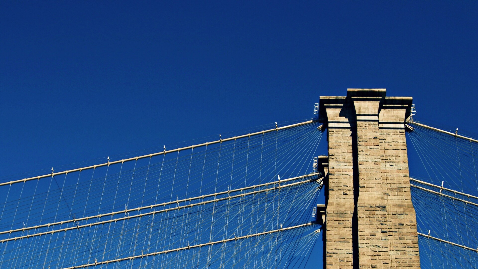 Одна из арок Бруклинского Моста обои