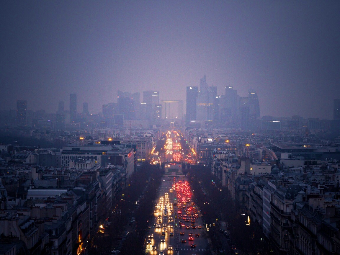 Ночной город в тумане обои