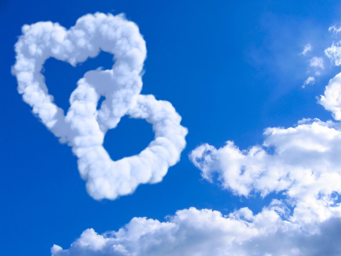 Облака в виде сердца обои