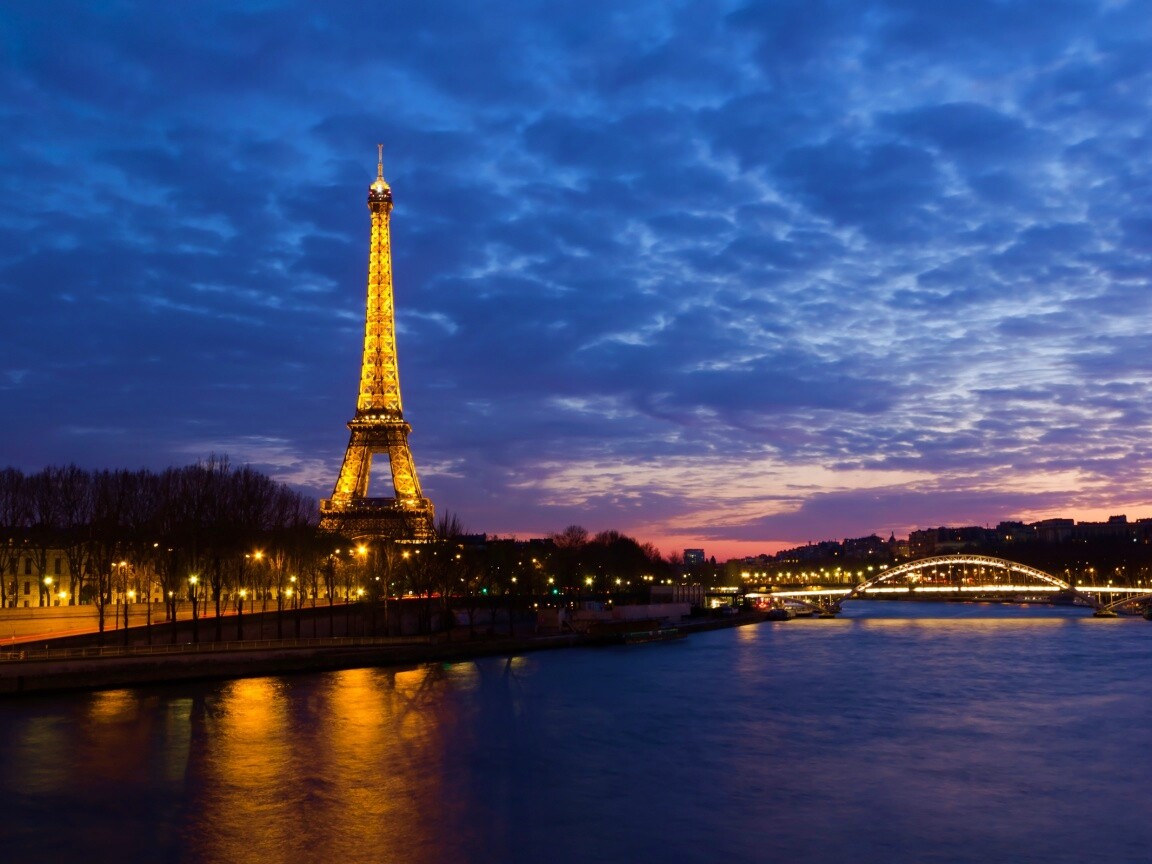 Эйфелева башня в Париже обои