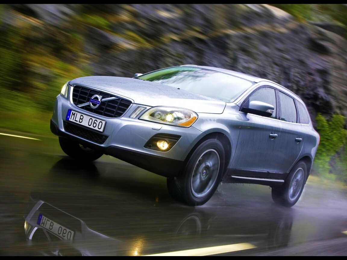 Кроссовер Вольво обои