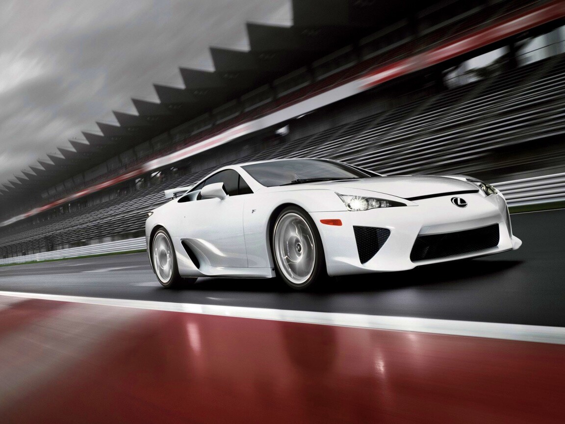 Lexus LFA на тарссу обои