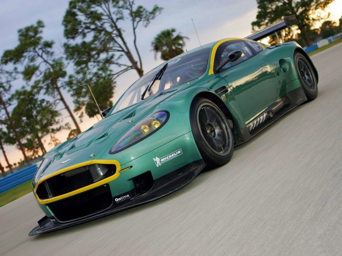 Aston Martin обои