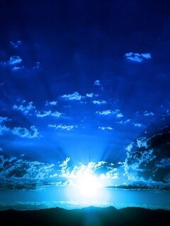 Восход в горах обои