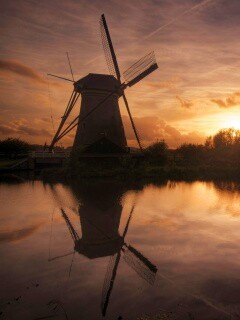 Мельница на озере обои