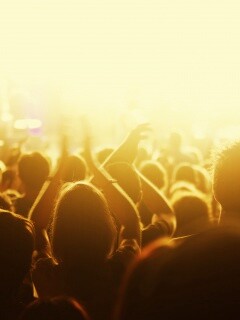 Люди на концерте обои