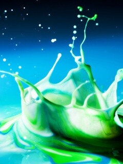 Брызги зеленой краски обои