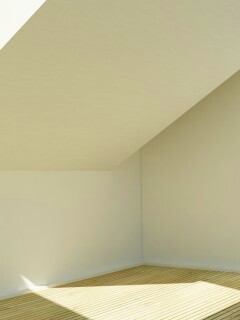 Светлая комната обои