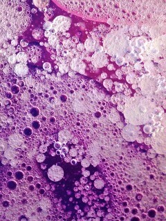 Реакция Вассермана в фиолетовых тонах обои