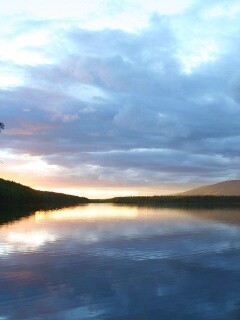 Вид на озеро обои